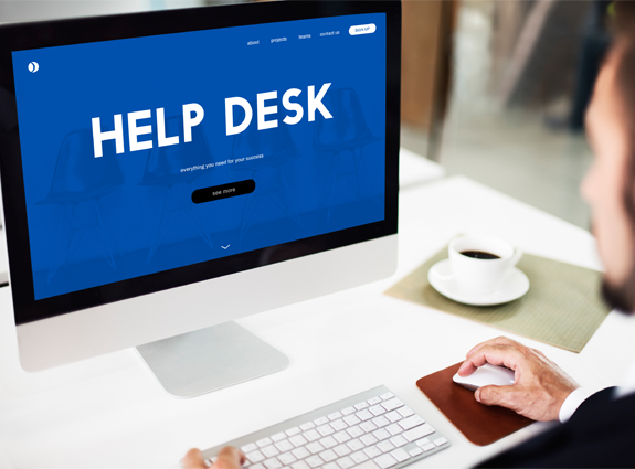 AidveraTech technician providing friendly IT support